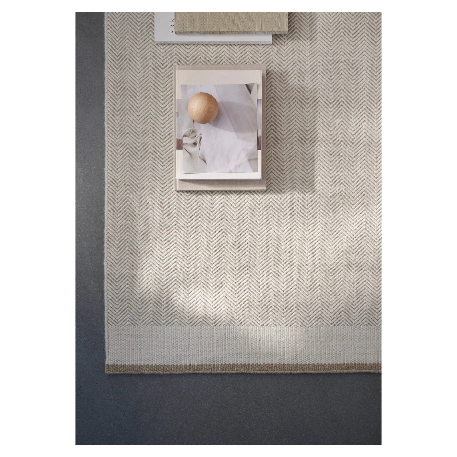 Linie Design - STRATUM ECHO Teppich