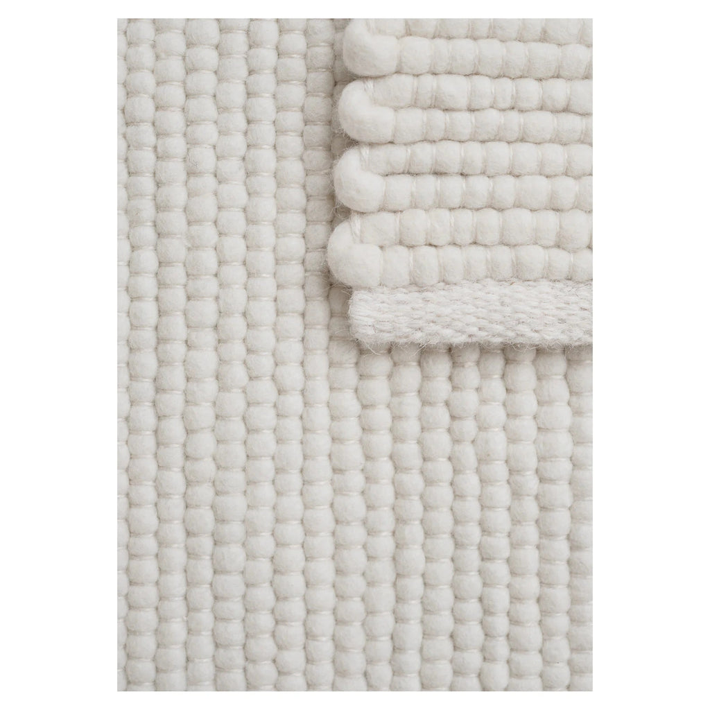 Line Design - AGNER Rug White