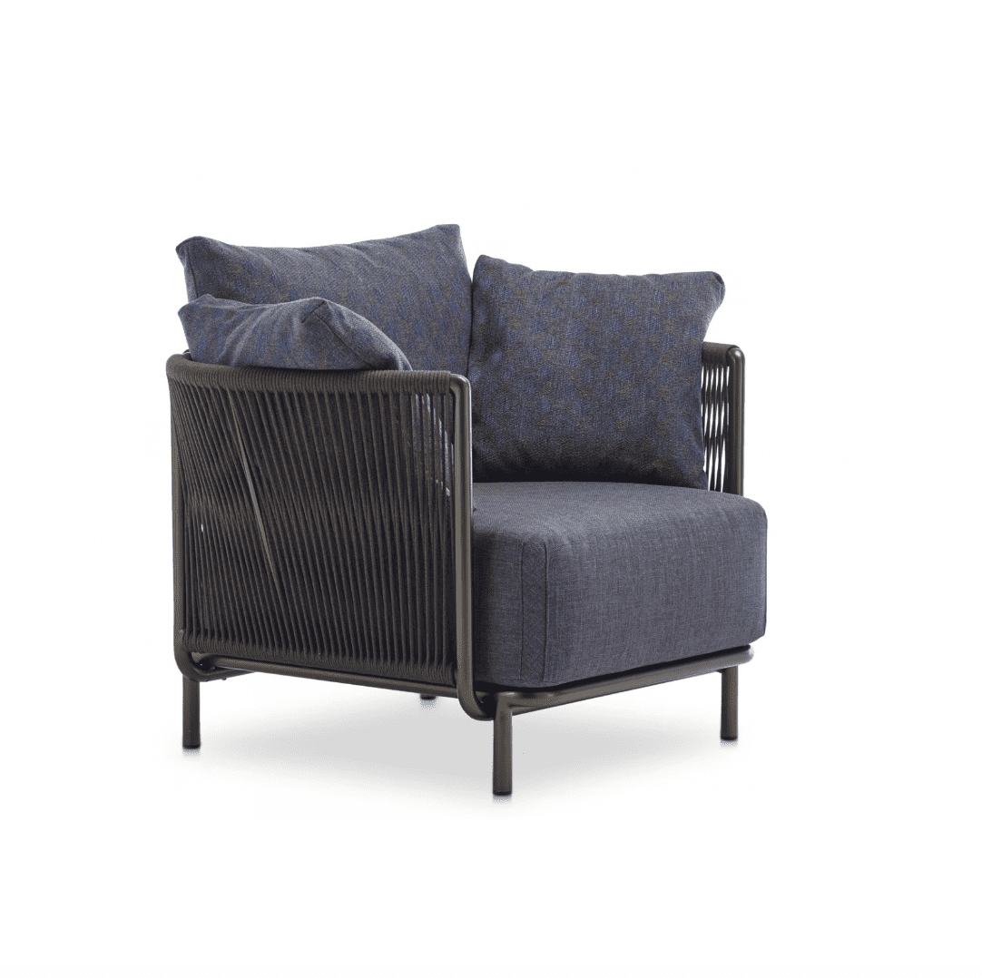 Roberti - Queen Armchair