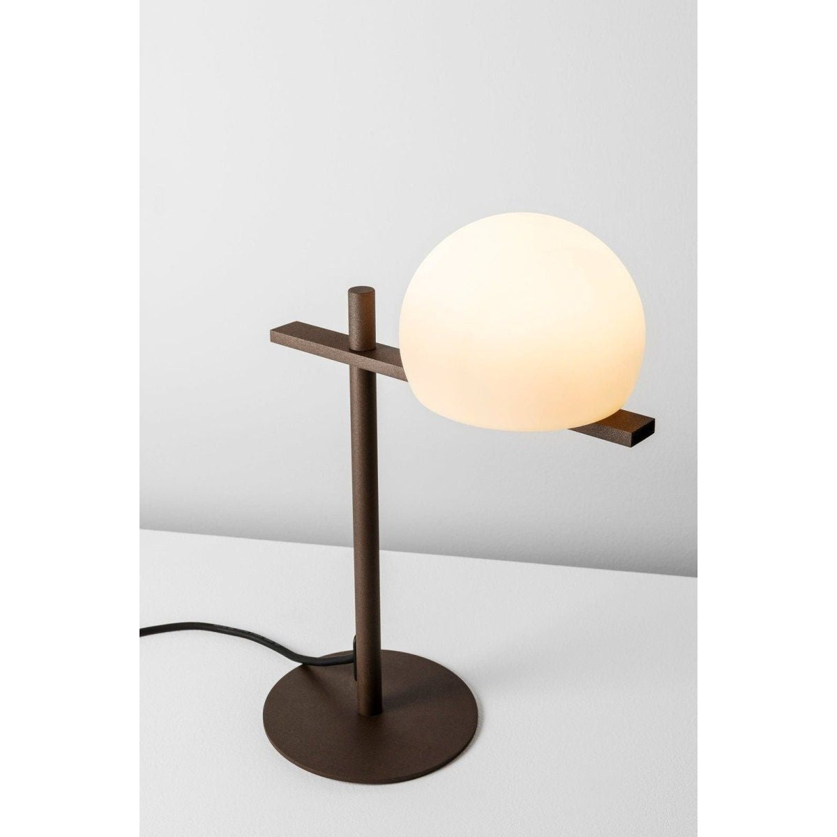   - Estiluz - Table lamp Circ M-3728                              