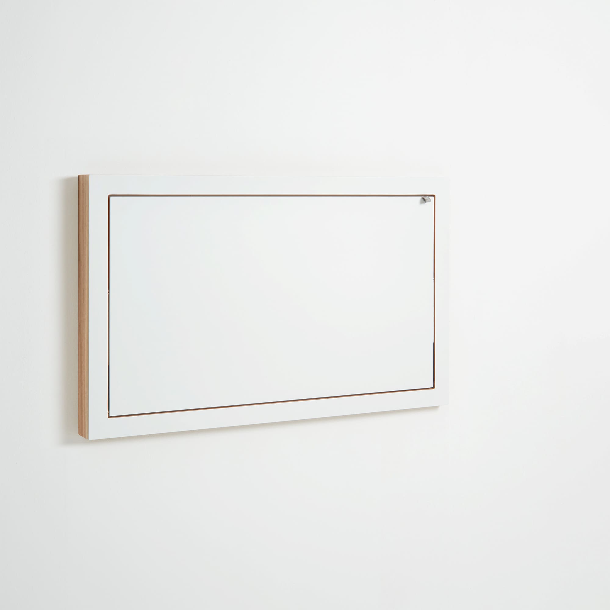 Ambivalence - Fläpps Secretary White