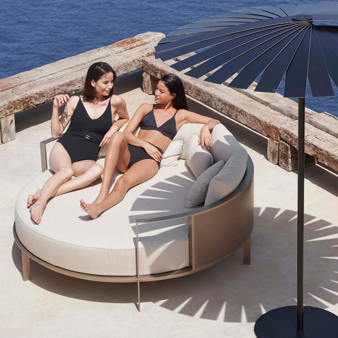 Gandia Blasco - Solanas Daybed