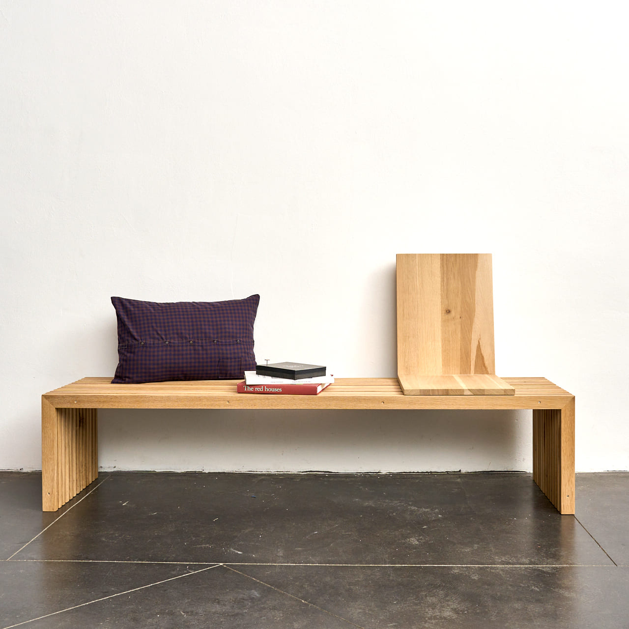 Interior design - schienale per panca a listelli