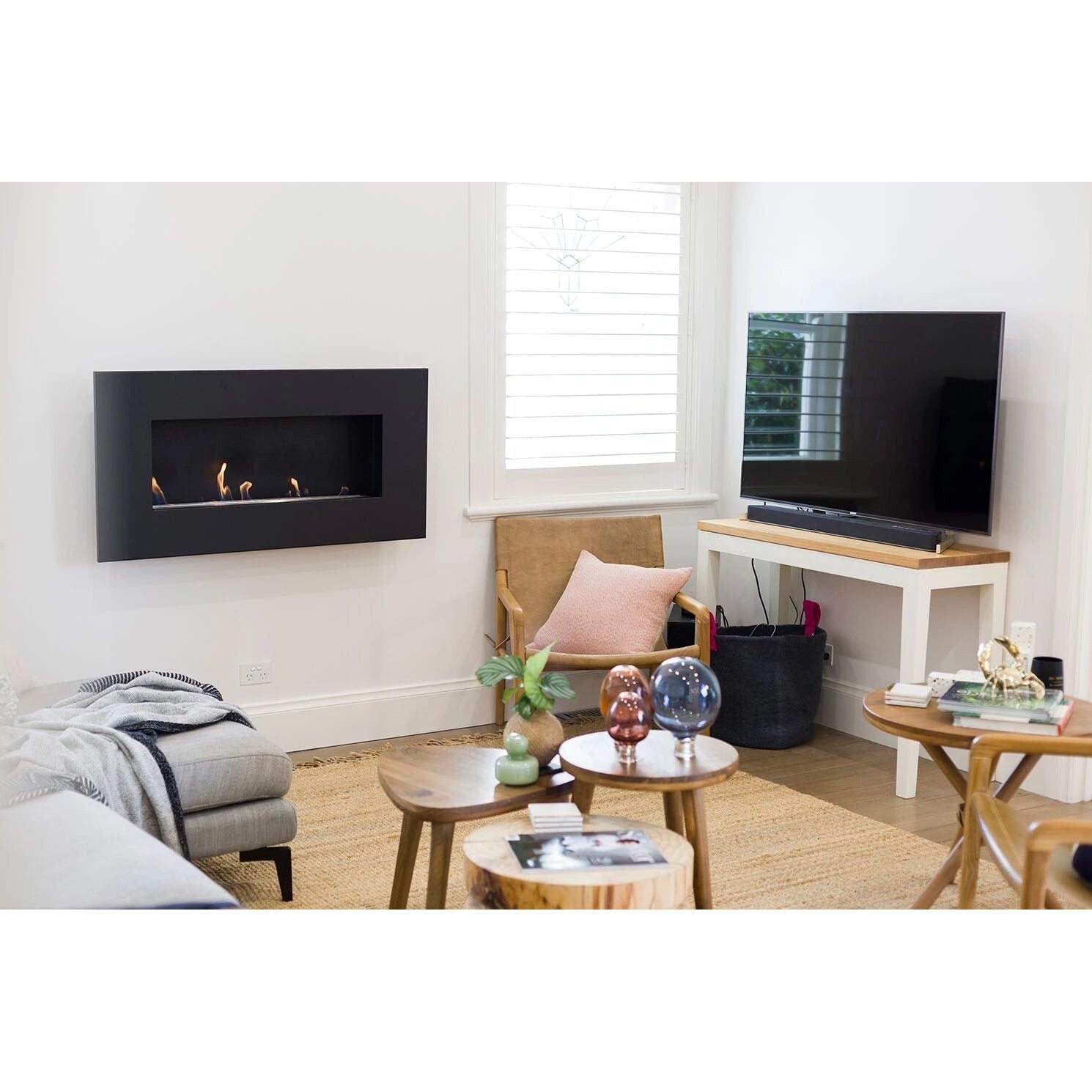   - Icon Fires - Nero Wandhaard 1150                              