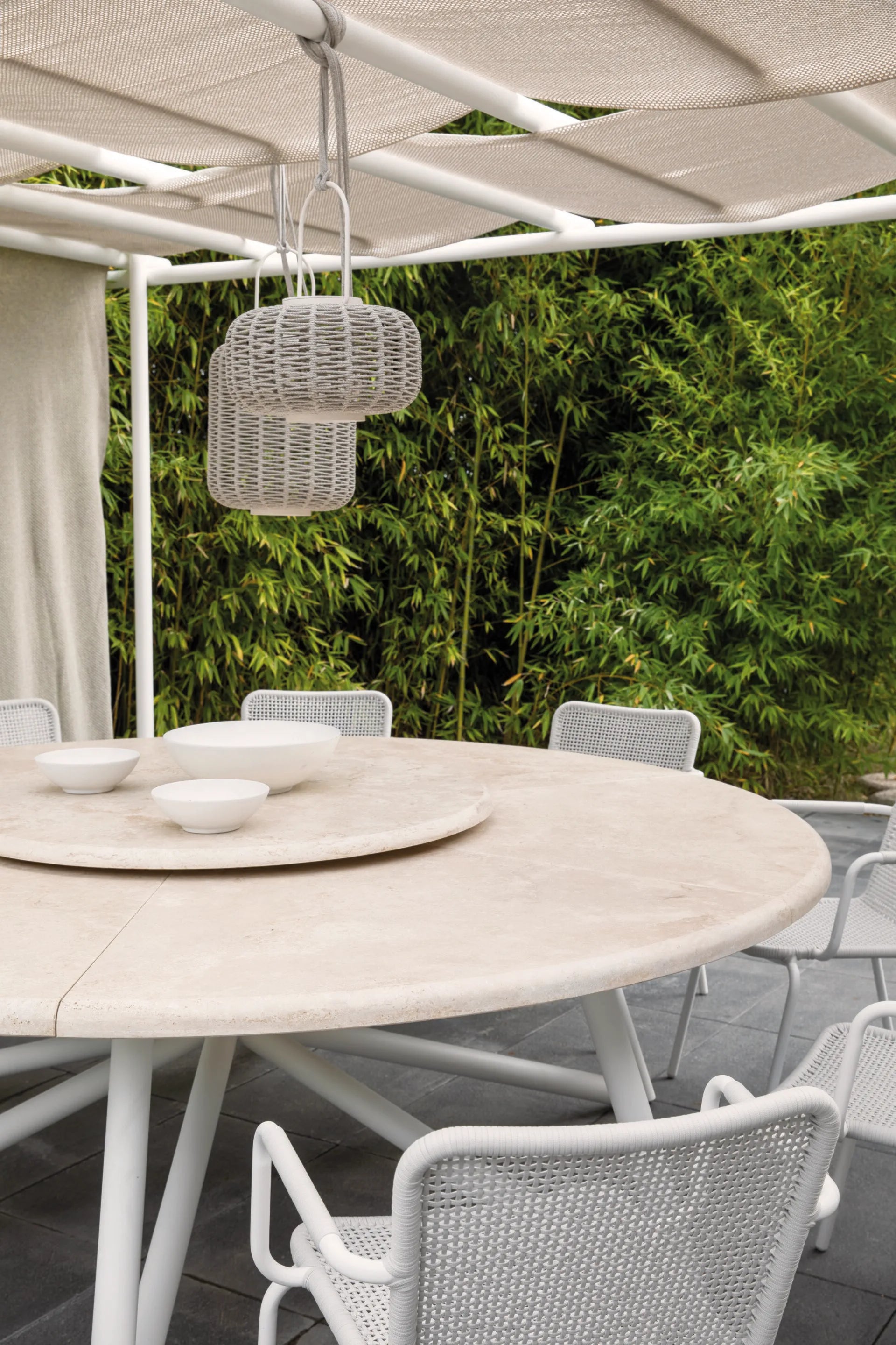 VELTHA® - SETHRA Garden Fountain made of Peperino