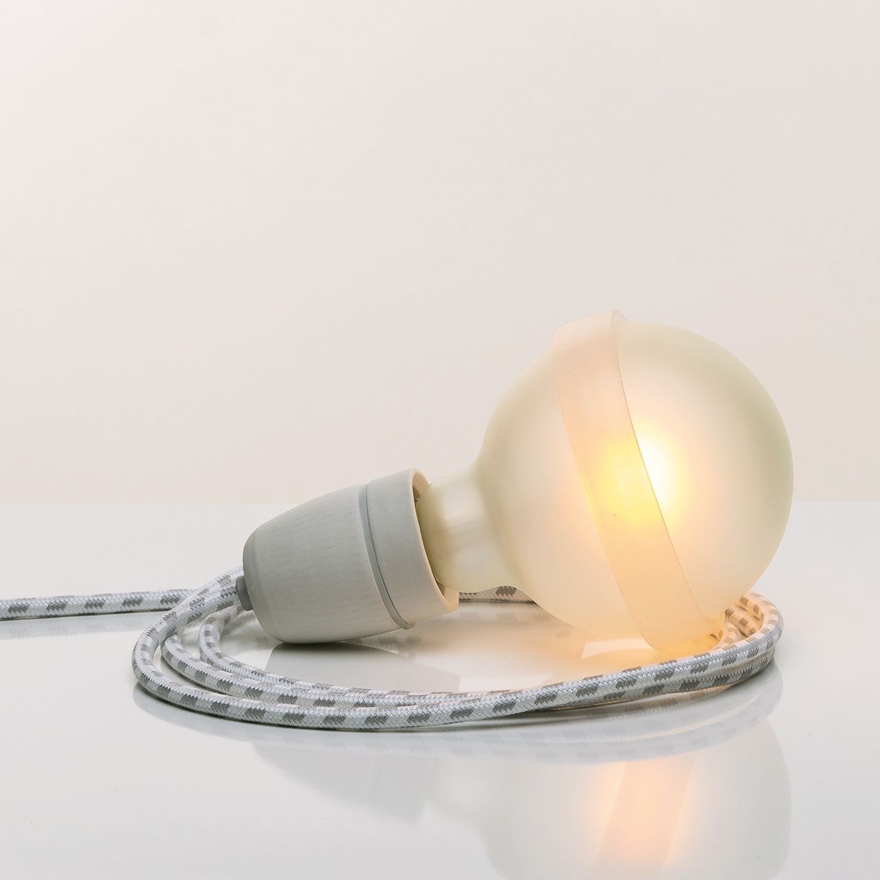 Raumgestalt - Stand Stehgestell für Legelampe