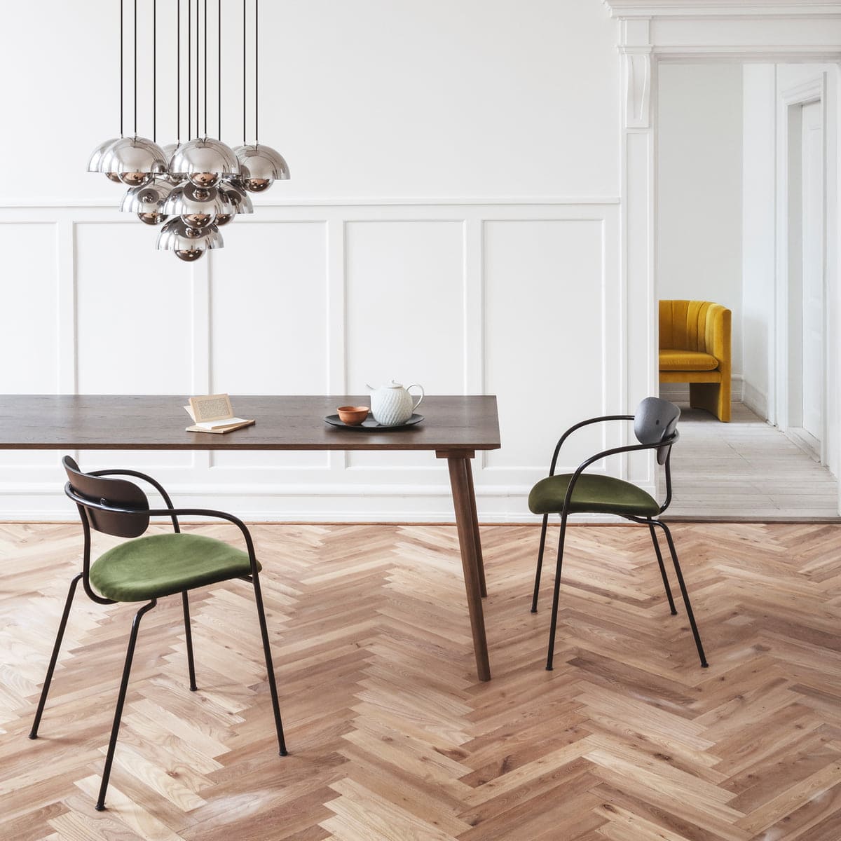 &Tradition - In Between Table SK6 Oak Smoked