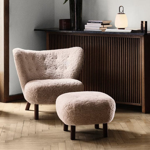 &Tradition - Little Petra Chair Walnut / Sheepskin Moonlight