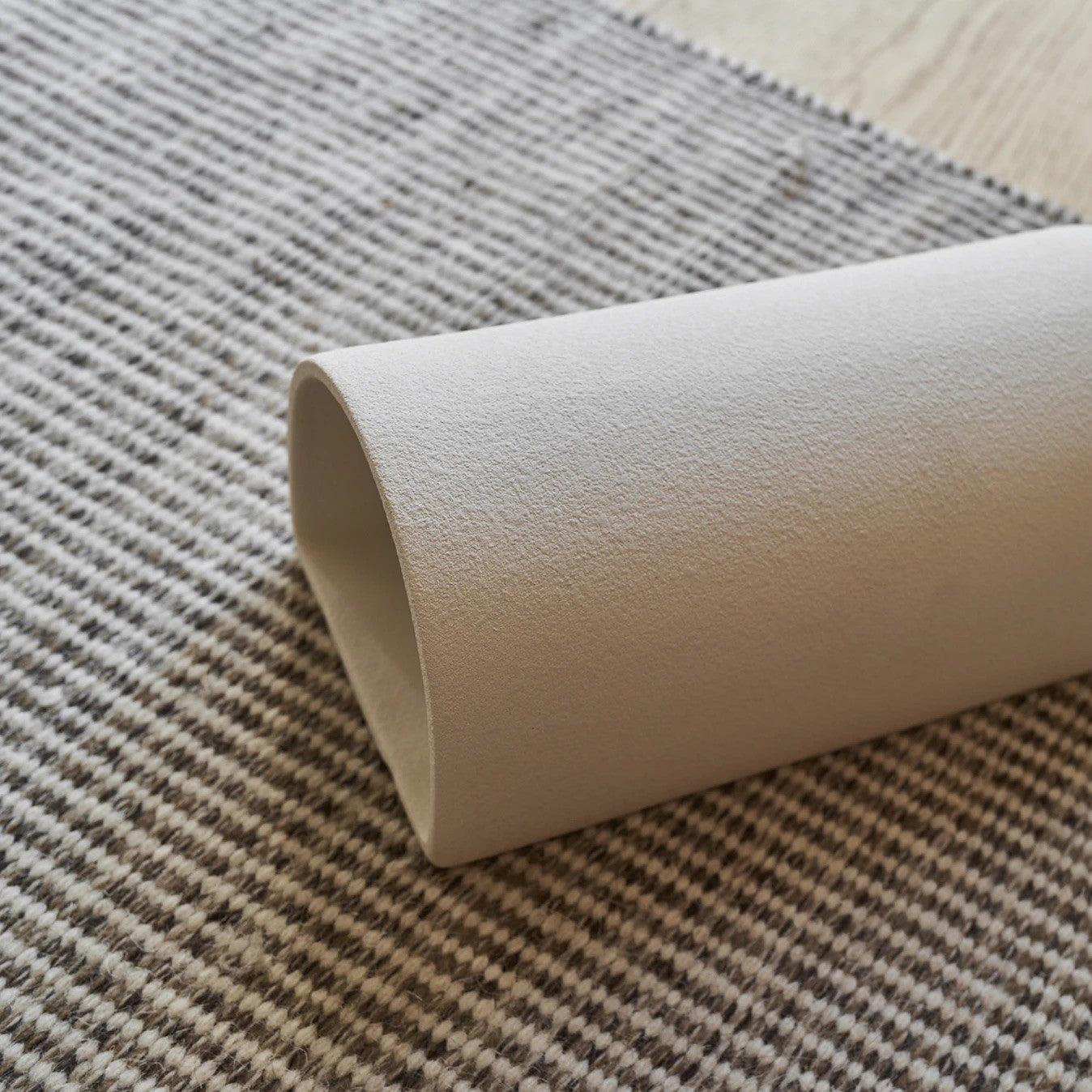 Ceramic wall light CURVE - Extra Matte White Textured