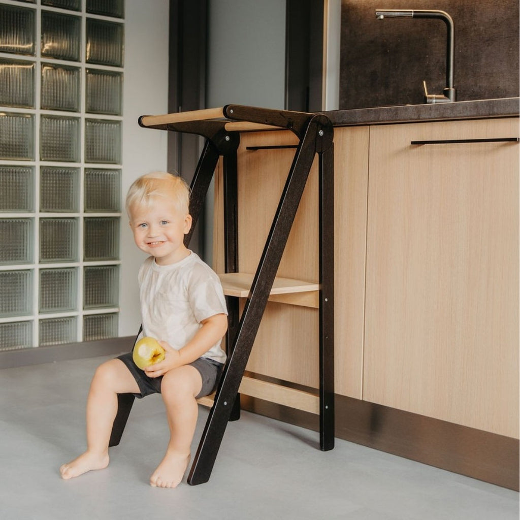 Foldable Kitchen Tower With Removable Rail