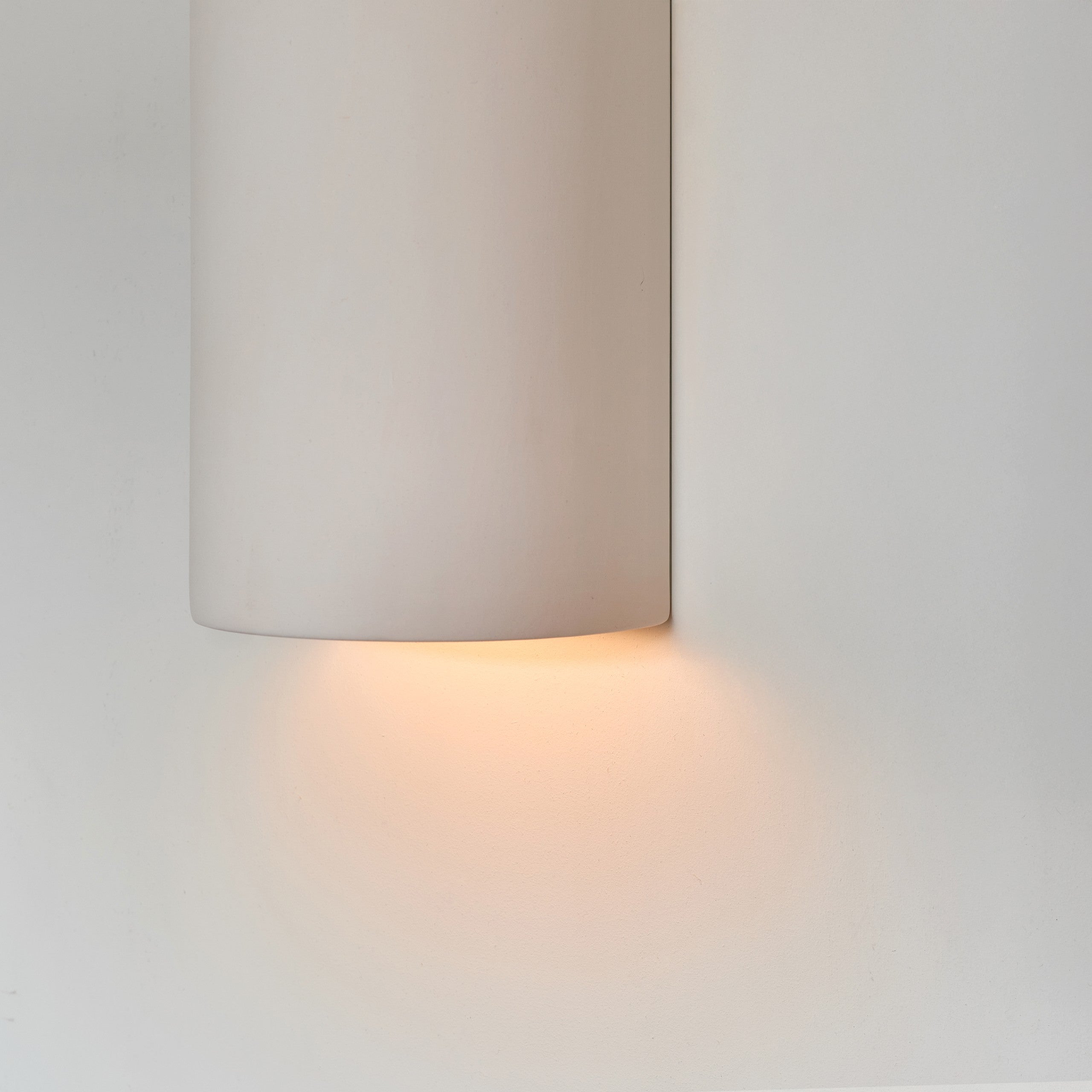 Ceramic wall light CURVE - Extra Matte White