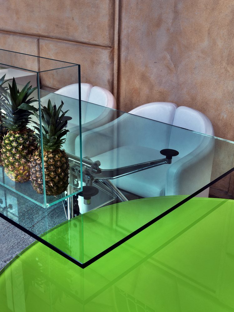 Tecno Spa - Nomos Chromtisch von Norman Foster