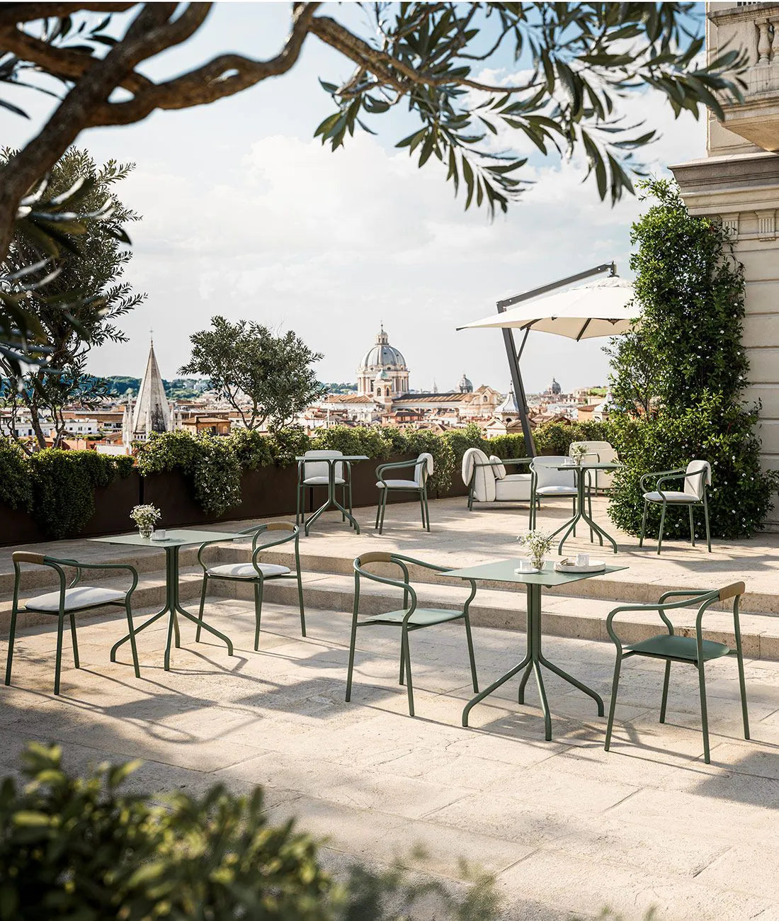 Unopiu - Salò Square Bistro Table 