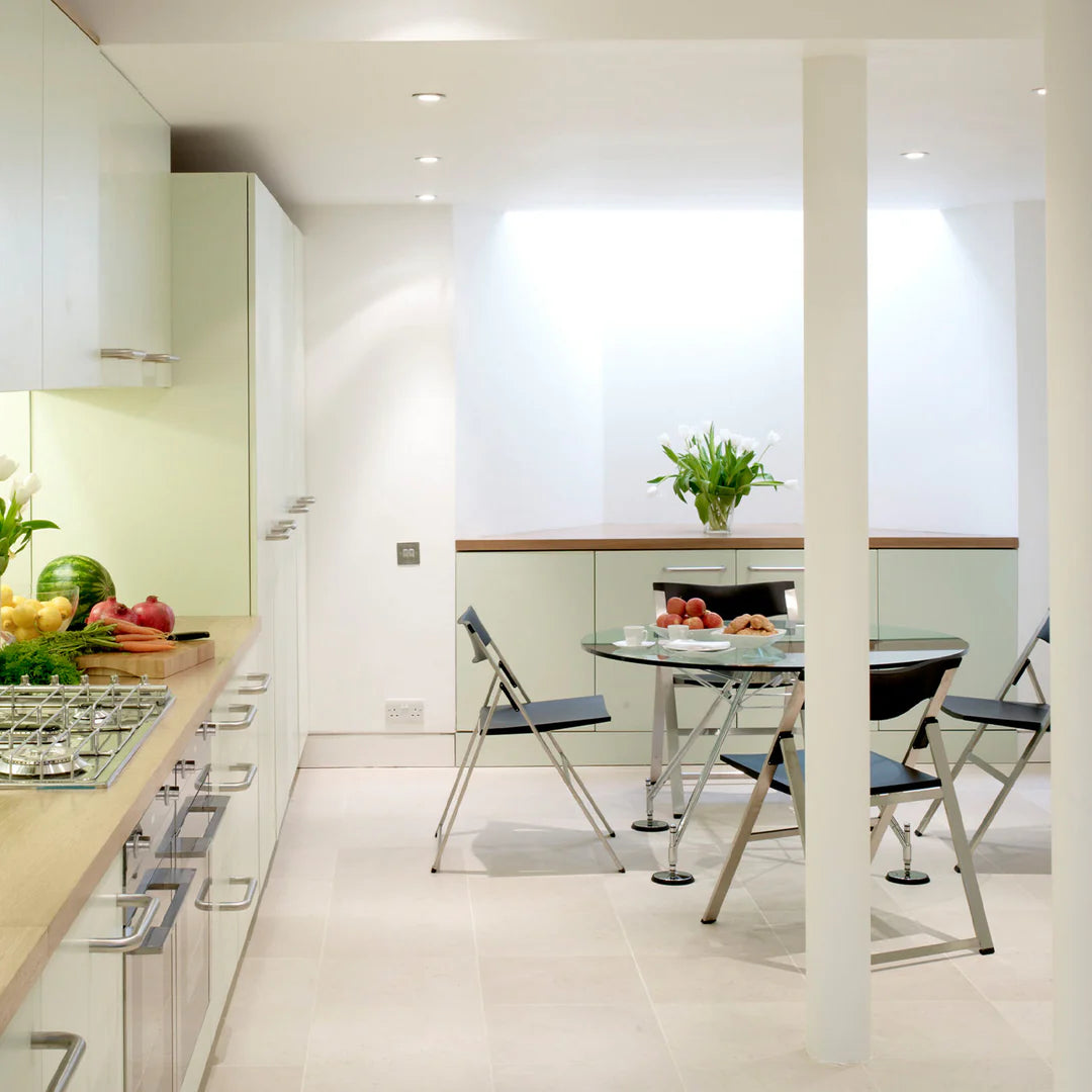 Tecno Spa - Nomos Runder Tisch aus Glas von Norman Foster