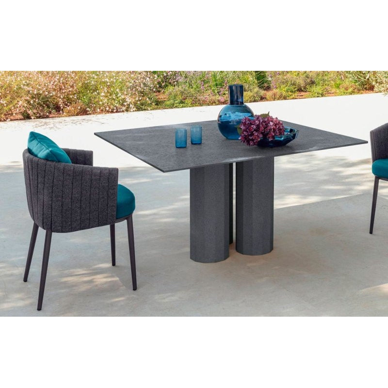 Talenti - Salinas Cement Tuin tafel 140