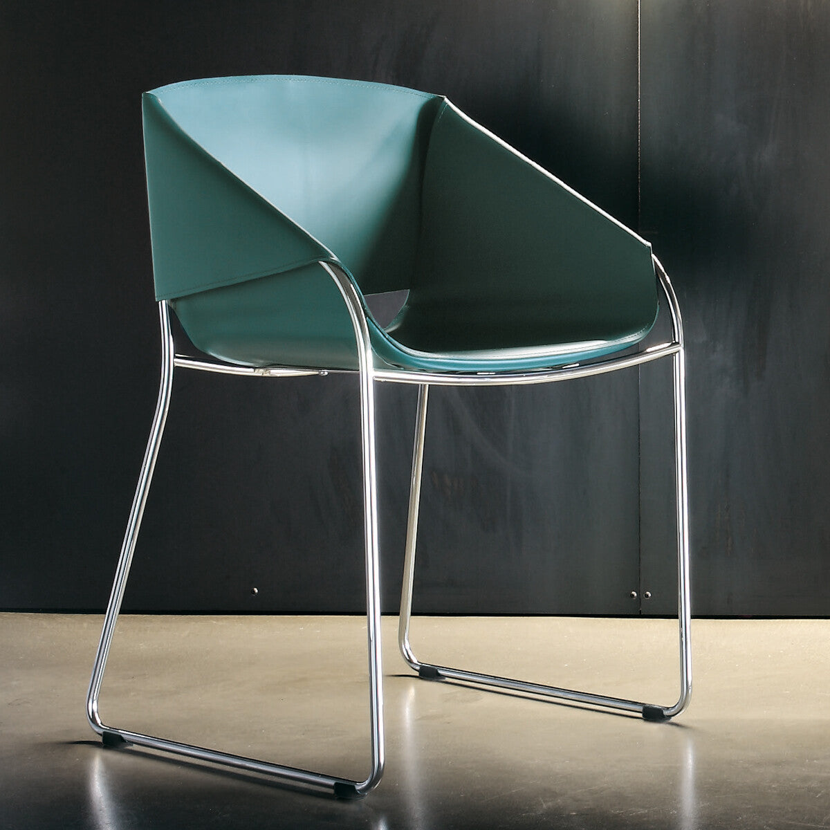 Tonin Casa - SIMPLY T7206A stoel met zadelleer bekleding